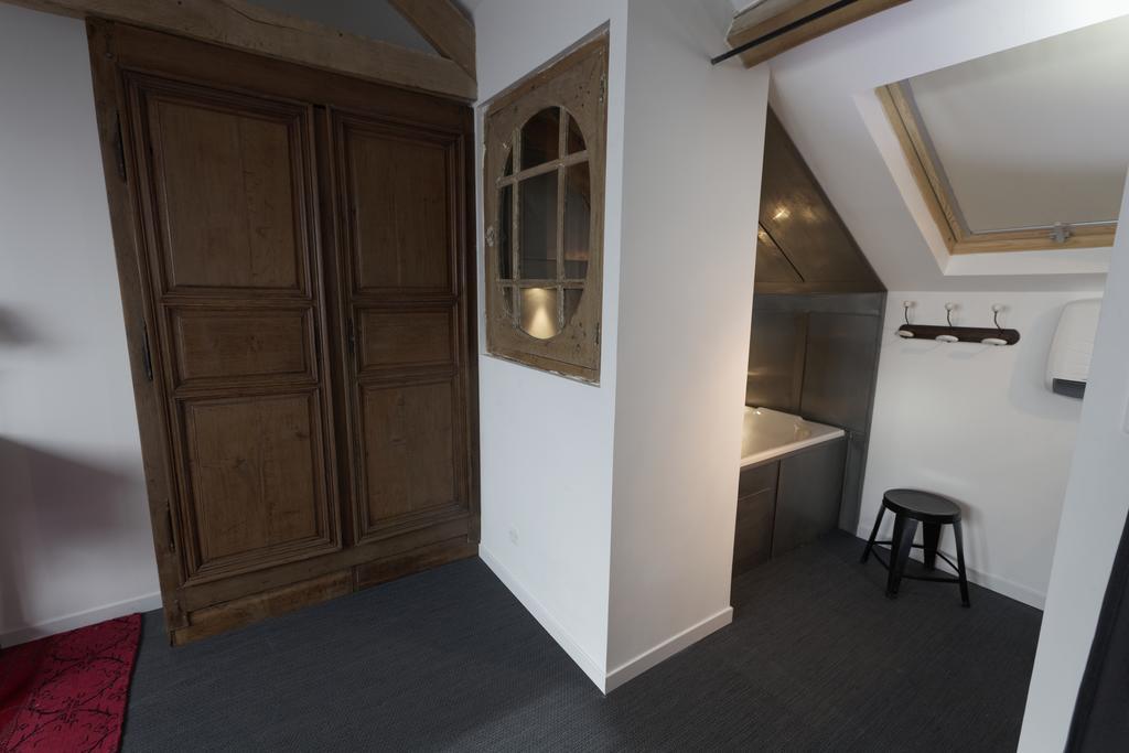 Bed and Breakfast La Barbotine Septmonts Zimmer foto