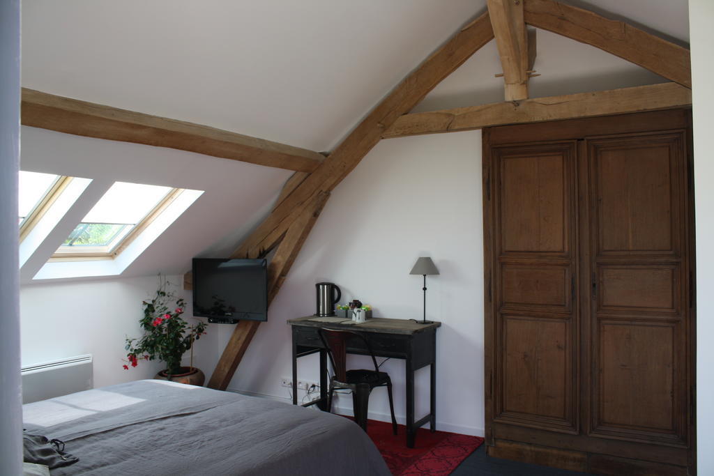 Bed and Breakfast La Barbotine Septmonts Zimmer foto